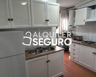 Kitchen of Flat to rent in  Sevilla Capital  with Air Conditioner and Terrace