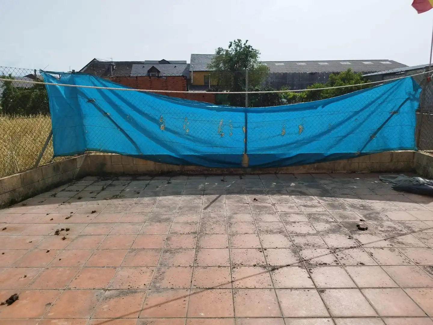 Terrassa de Casa adosada en venda en Congosto amb Jardí privat