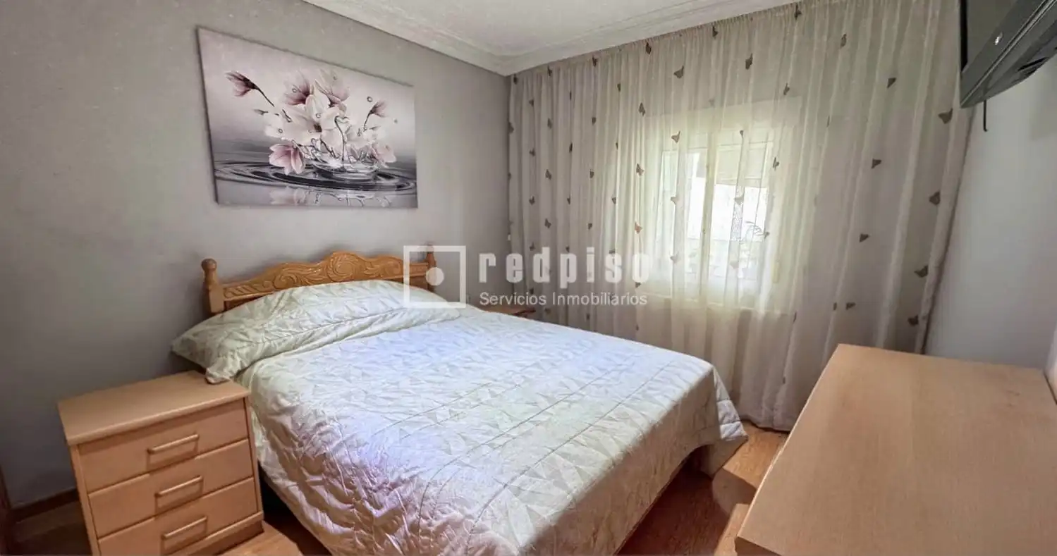 Bedroom of Flat for sale in Alcalá de Henares  with Air Conditioner, Heating and Terrace