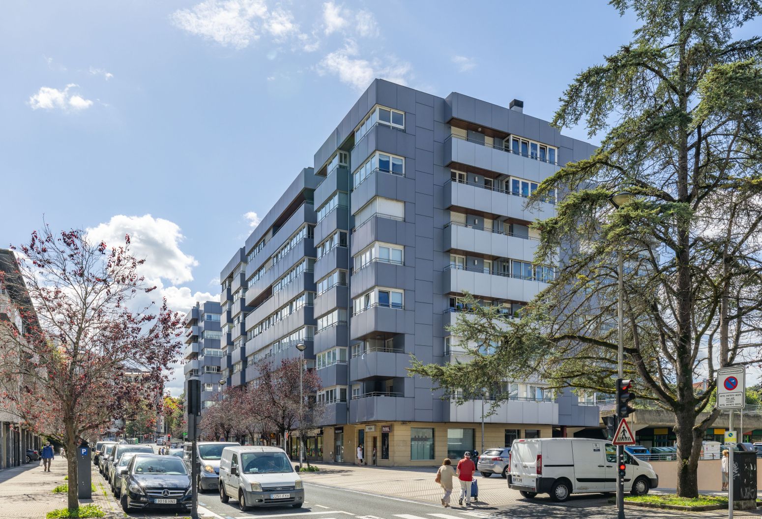Exterior view of Flat for sale in Donostia - San Sebastián   with Heating, Private garden and Swimming Pool