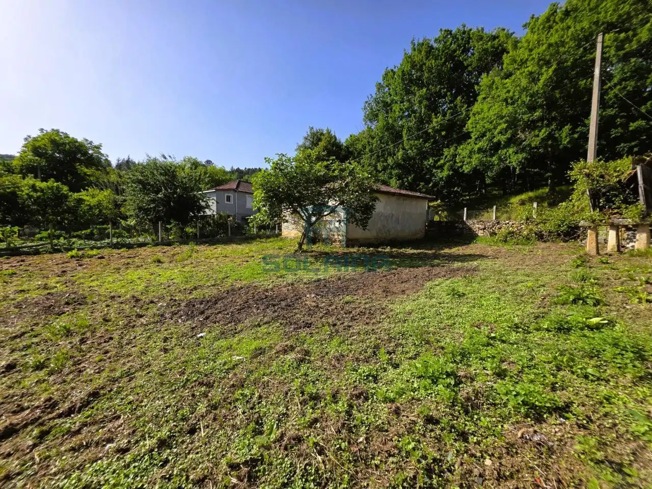 Casa o chalet en venta en A Merca   con Calefacción, Jardín privado y Terraza