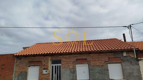 Foto 3 de Casa o chalet en venta en Calle Carlos V, 44, La Bañeza , León