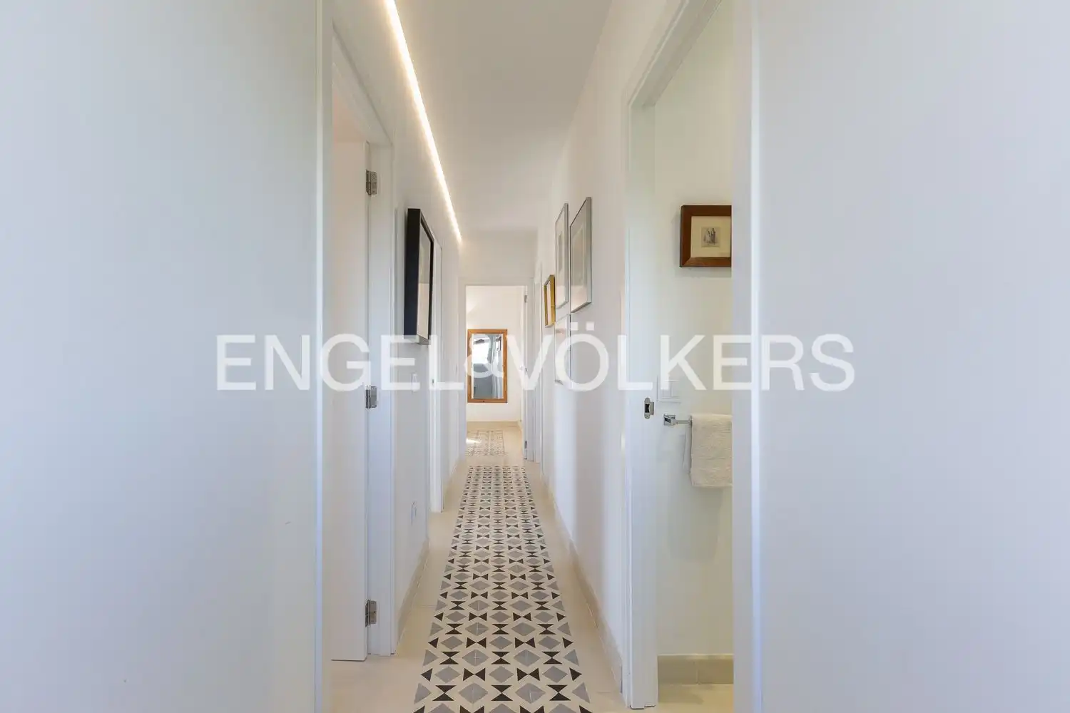 Casa o chalet en venta en Carcaixent con Aire acondicionado, Calefacción y Jardín privado