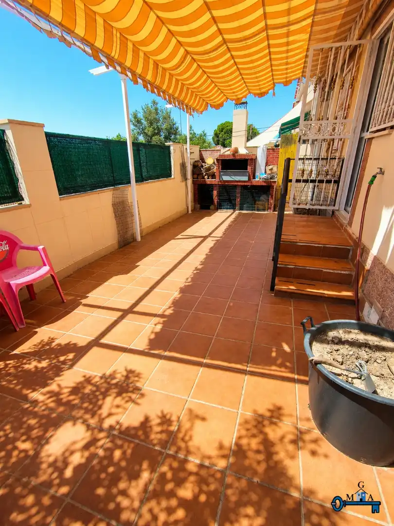 Villa avec jardin à vendre à El Viso de San Juan, imagen 2