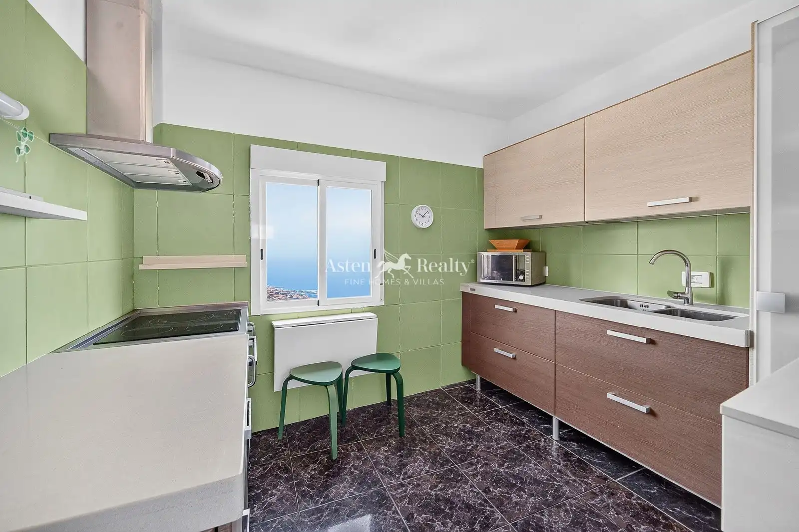 Cocina de Casa adosada en venta en La Orotava con Terraza y Amueblado