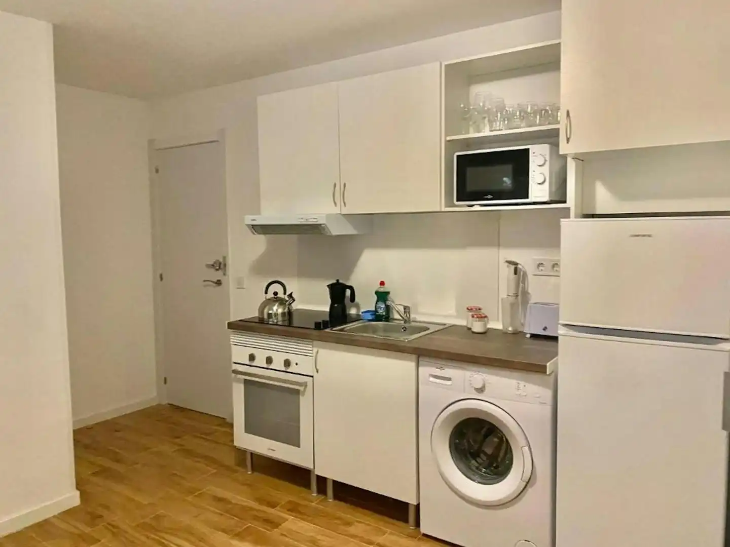Cocina de Piso de alquiler en Madrid con Aire acondicionado, Calefacción y Amueblado