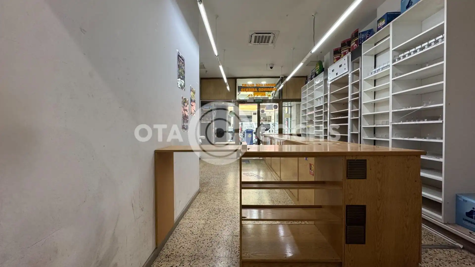 Local comercial en venta en Avenida de Pere el Cerimoniós, imagen 6