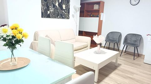 Foto 2 de Apartament en venda a 3 Calle de Tucán #planta Baja, Vista Alegre, Madrid Capital