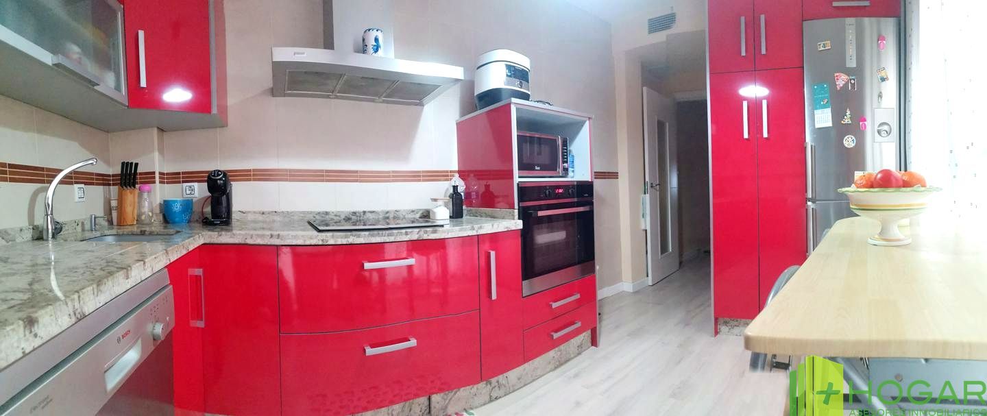 Cuina de Dúplex en venda en  Jaén Capital amb Aire condicionat i Calefacció