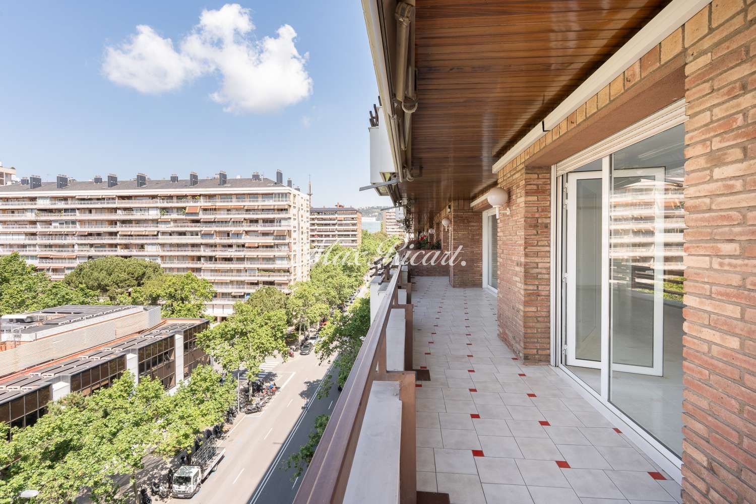 Vista exterior de Pis en venda en  Barcelona Capital amb Aire condicionat, Calefacció i Terrassa