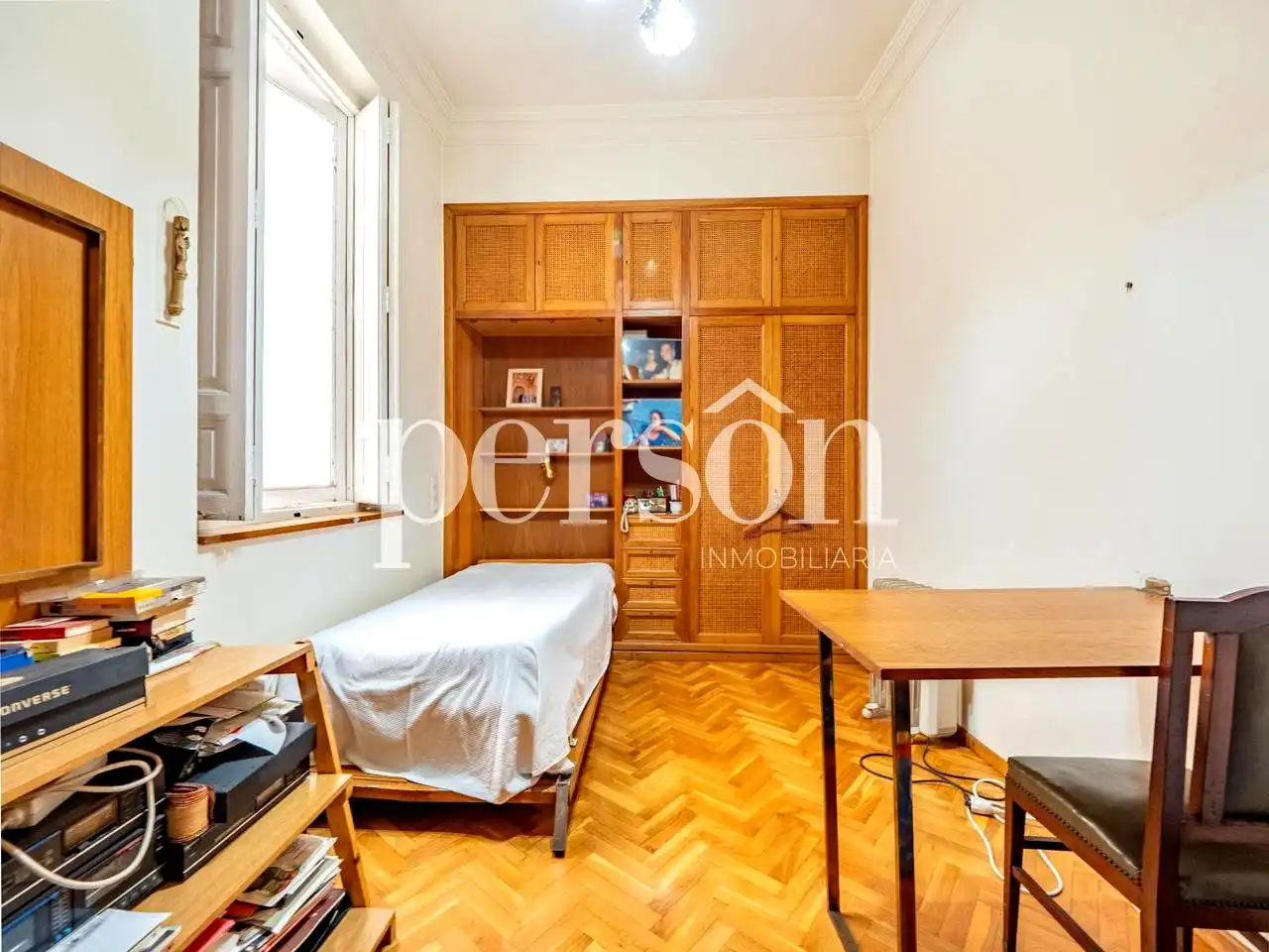 Flat with terrace for sale in calle d'Aparisi i Guijarro, imagen 52
