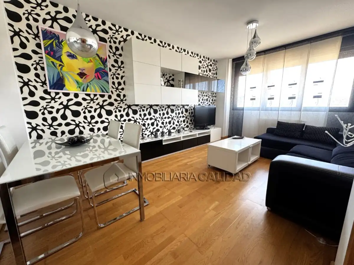 Sala de estar de Piso en venta en Burgos con Calefacción, Terraza y Trastero