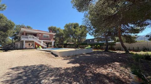 Chalet En Finca Terol