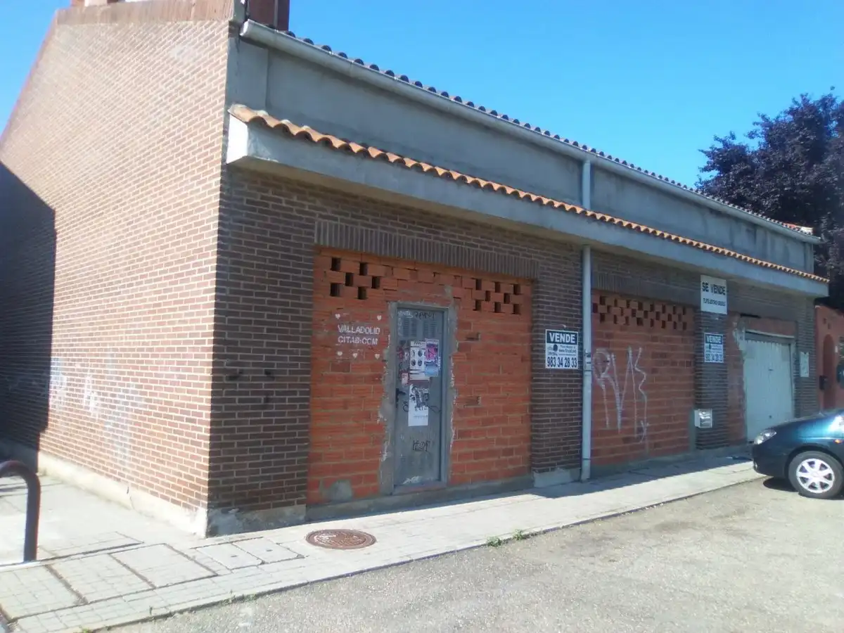 Business premises for sale in Cistérniga