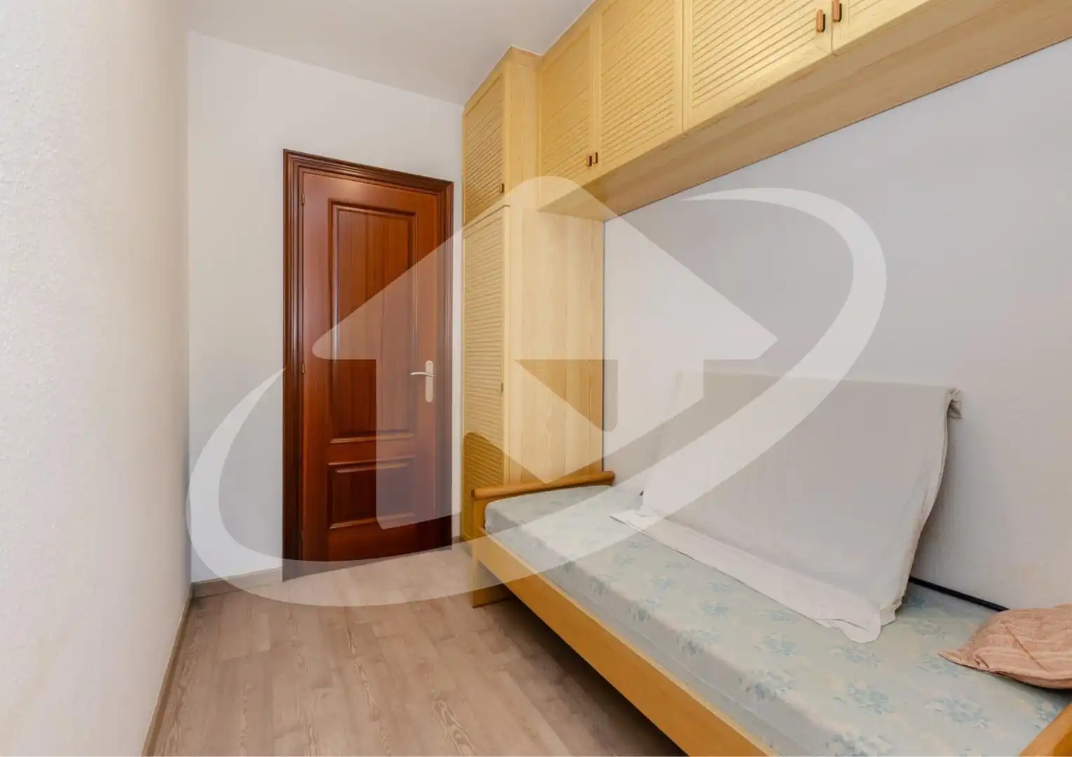 Piso con terraza en venta en Carrer dels Comtes de Bell-lloc, imagen 17