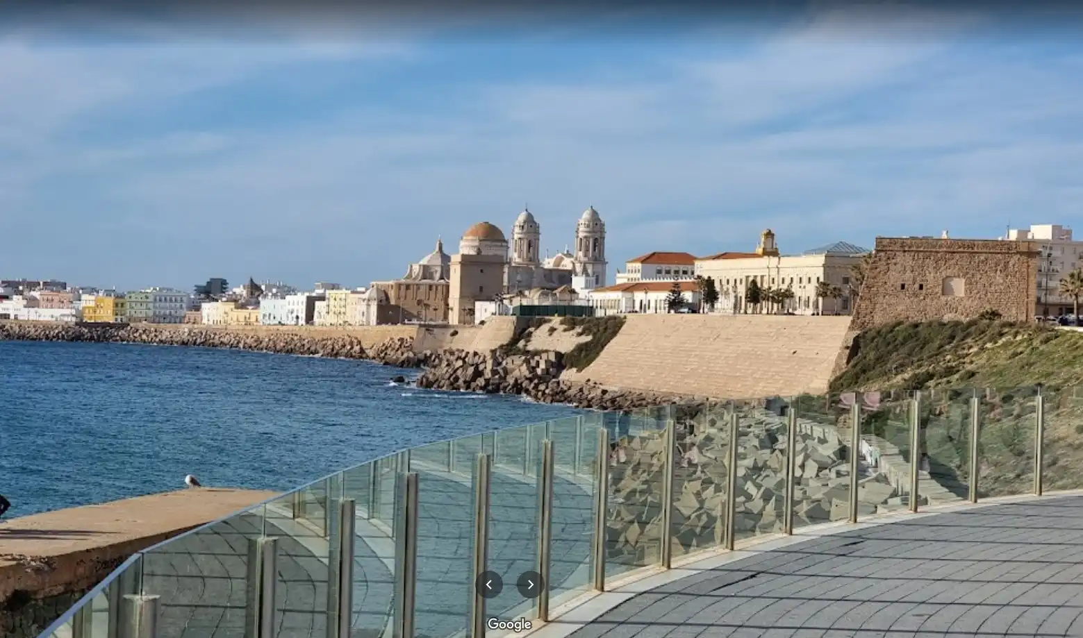 Exterior view of Flat for rent in Cádiz  with Parquet flooring, Furnished and Oven