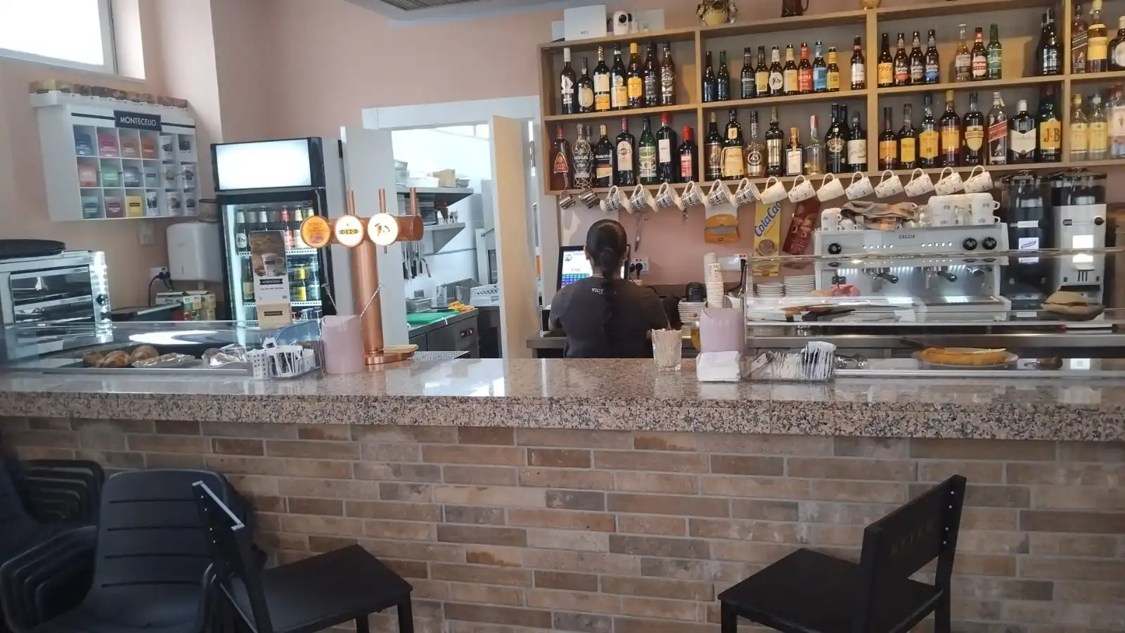 Commercial properties for rent in Berriozar  with Air Conditioner, Heating and Furnished