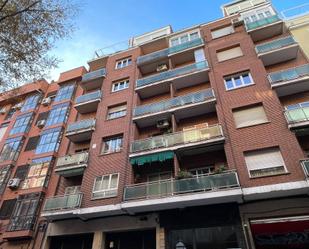 Exterior view of Flat to rent in  Madrid Capital  with Heating and Private garden