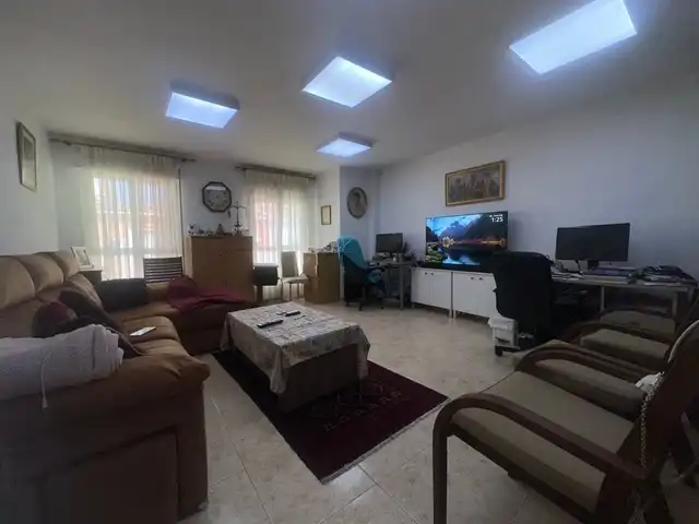 Sala d'estar de Pis en venda en Vélez-Málaga amb Aire condicionat i Calefacció
