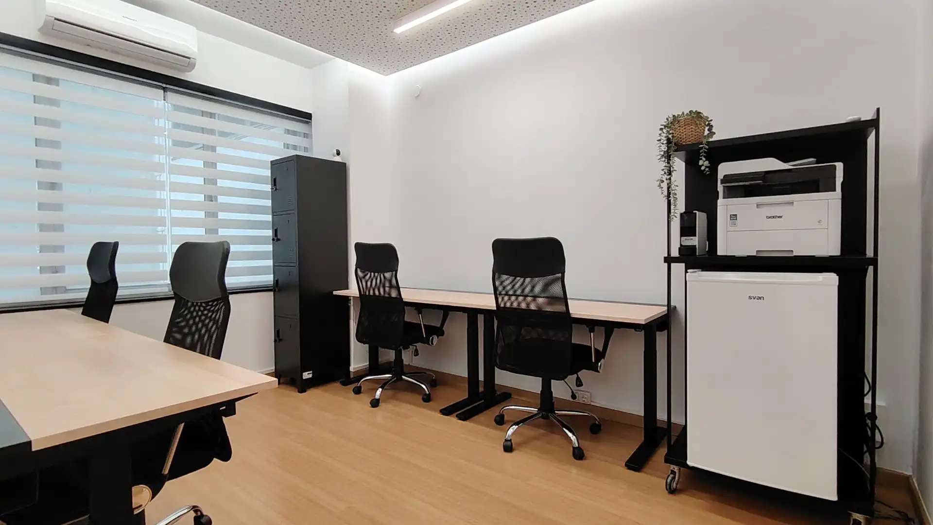 Office for rent in Castellón de la Plana / Castelló de la Plana  with Air Conditioner, Furnished and Internet