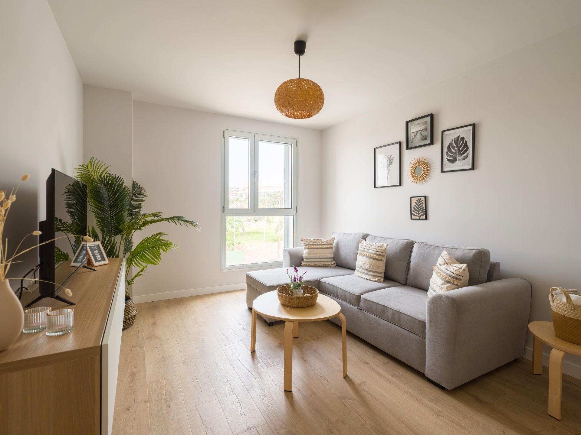 Living room of Flat for sale in Las Palmas de Gran Canaria  with Furnished and Community pool