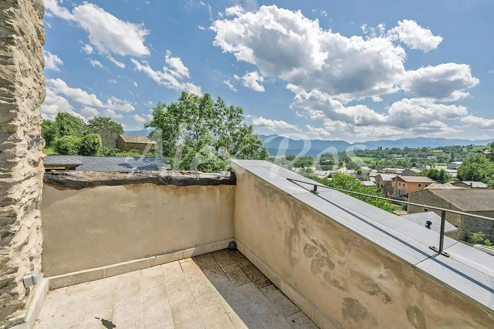 Terrace of Houses for sale in Ger  with Heating and Storage room