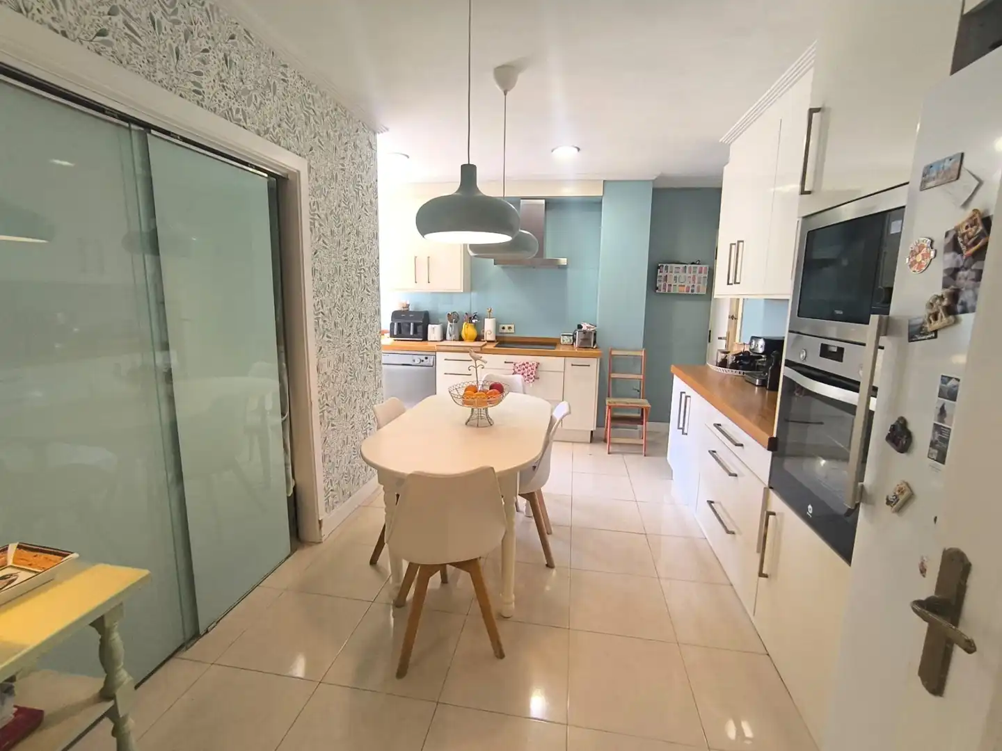 Cocina de Piso en venta en Pontevedra Capital  con Calefacción, Parquet y Horno