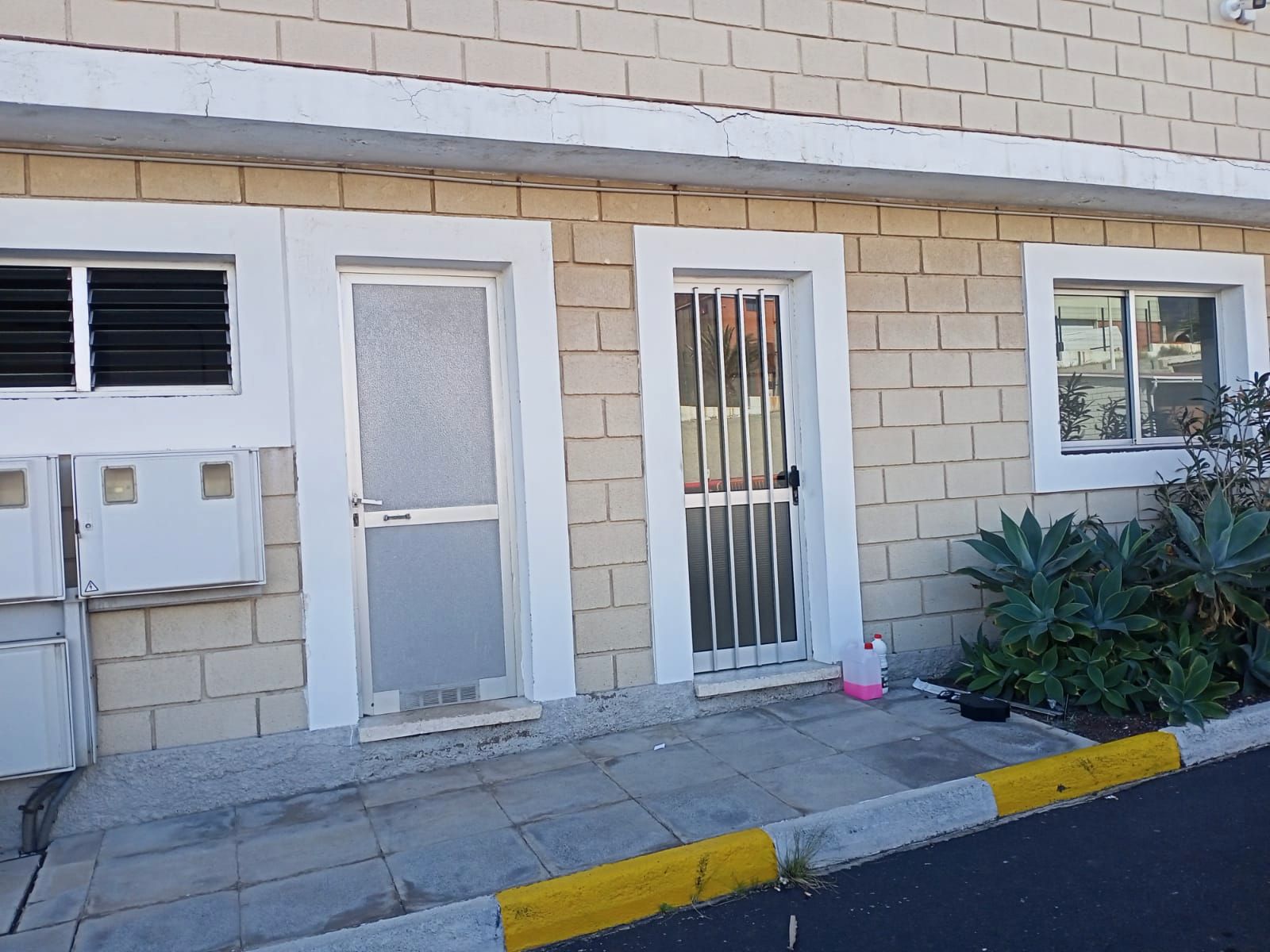 Außenansicht von Büro zur Miete in Arafo