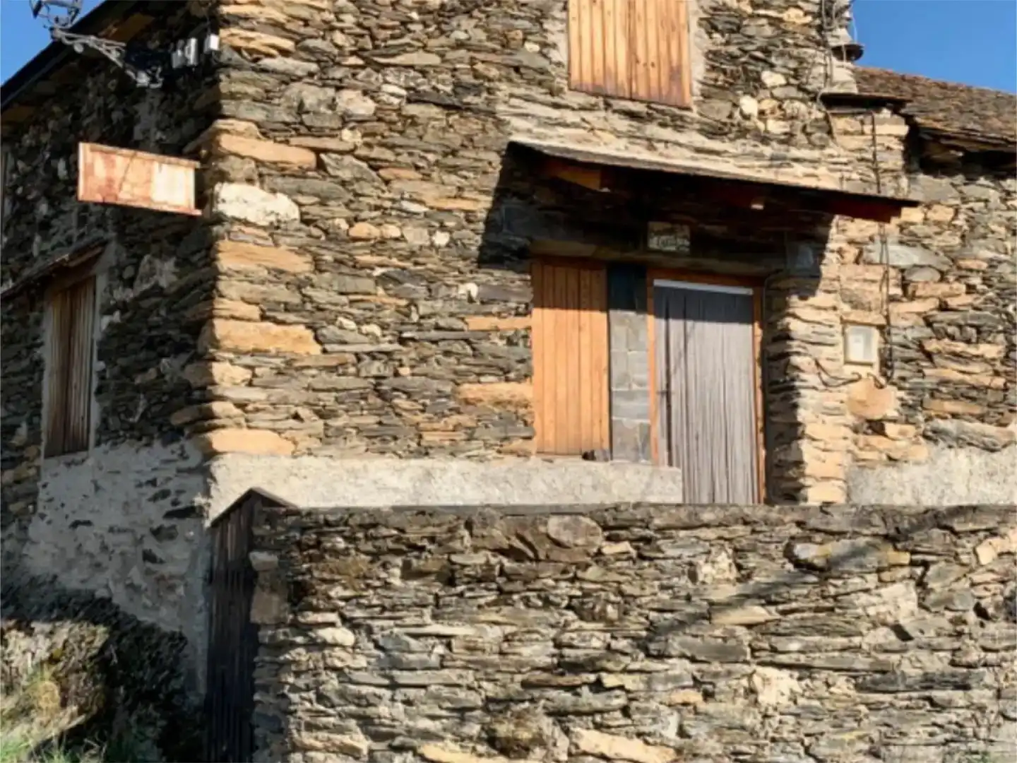 Vista exterior de Finca rústica en venda en Farrera amb Moblat