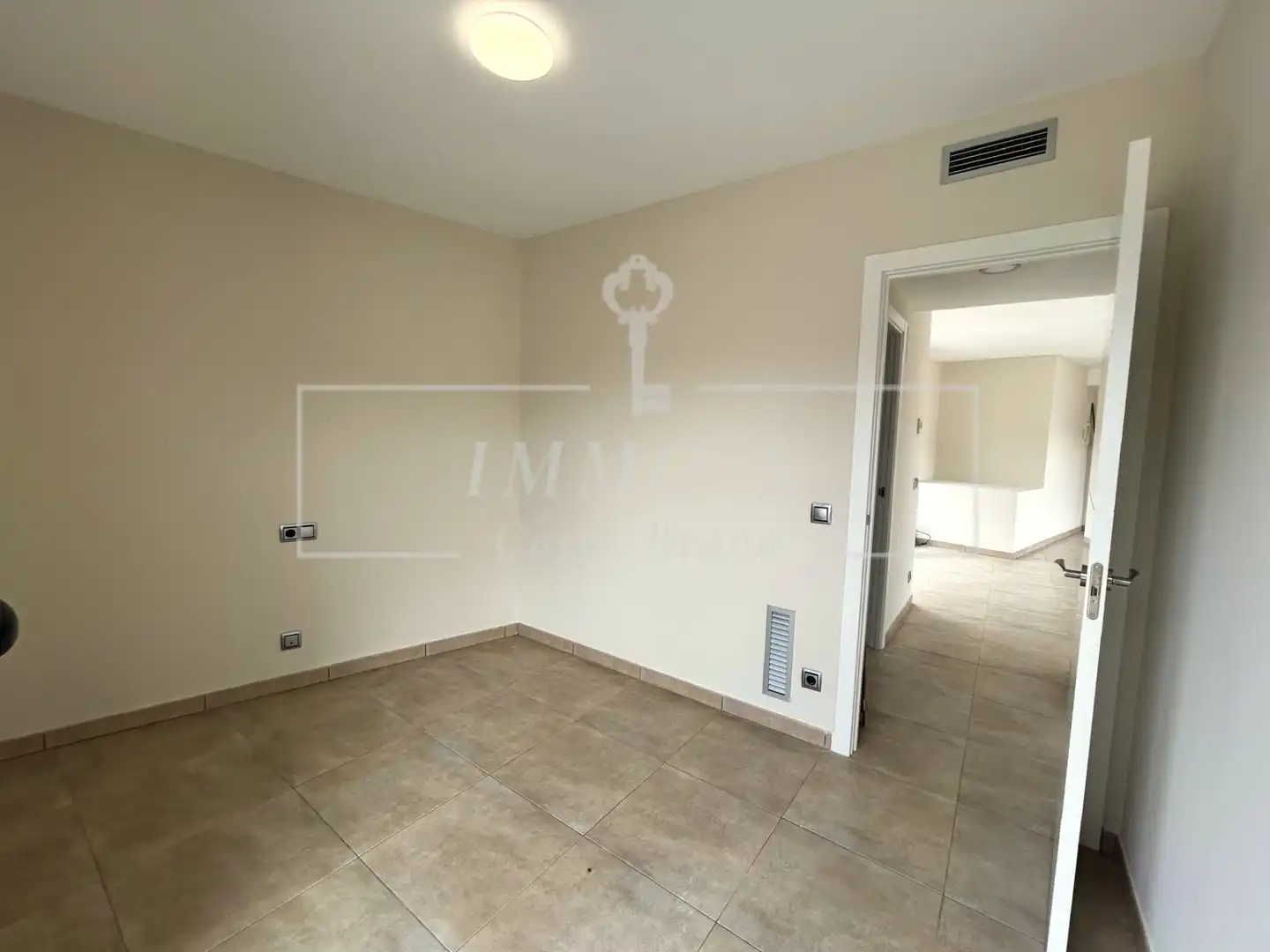 Flat for sale in Llançà  with Air Conditioner, Heating and Terrace