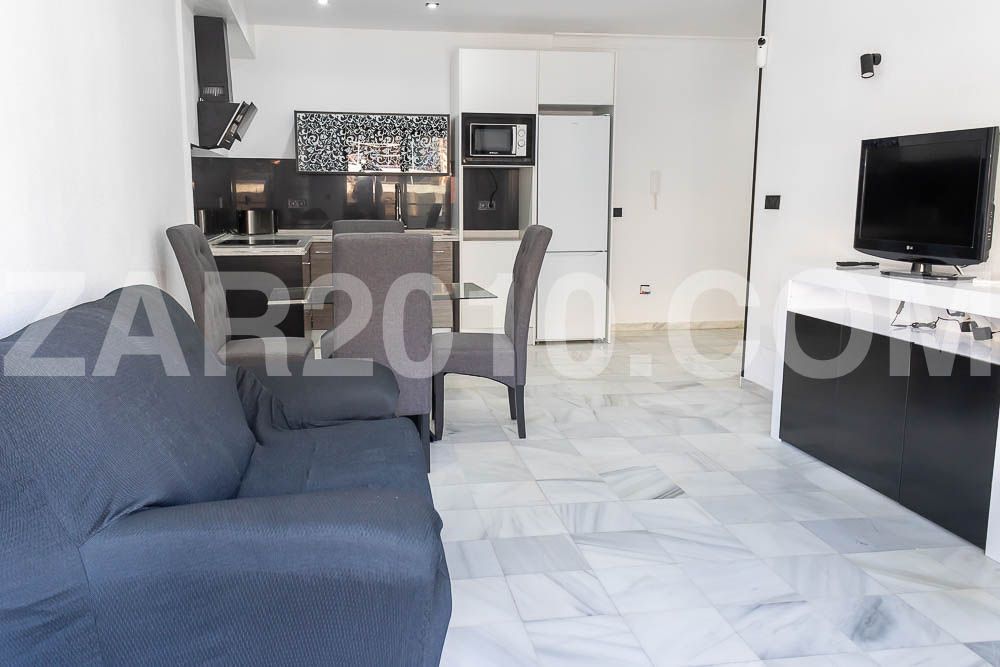 Sala de estar de Apartamento en venta en Garrucha con Aire acondicionado, Terraza y Amueblado