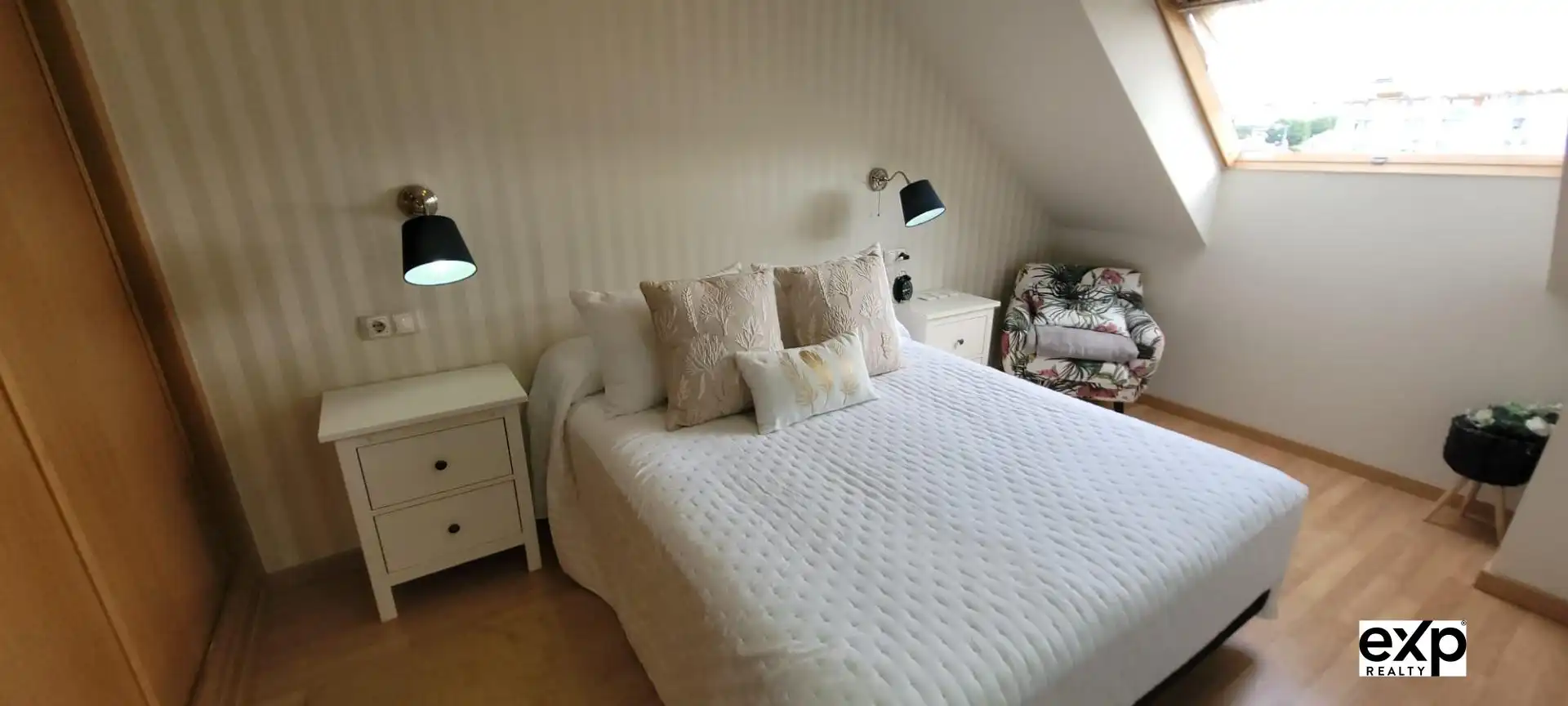 Bedroom of Duplexes for sale in Foz  with Heating
