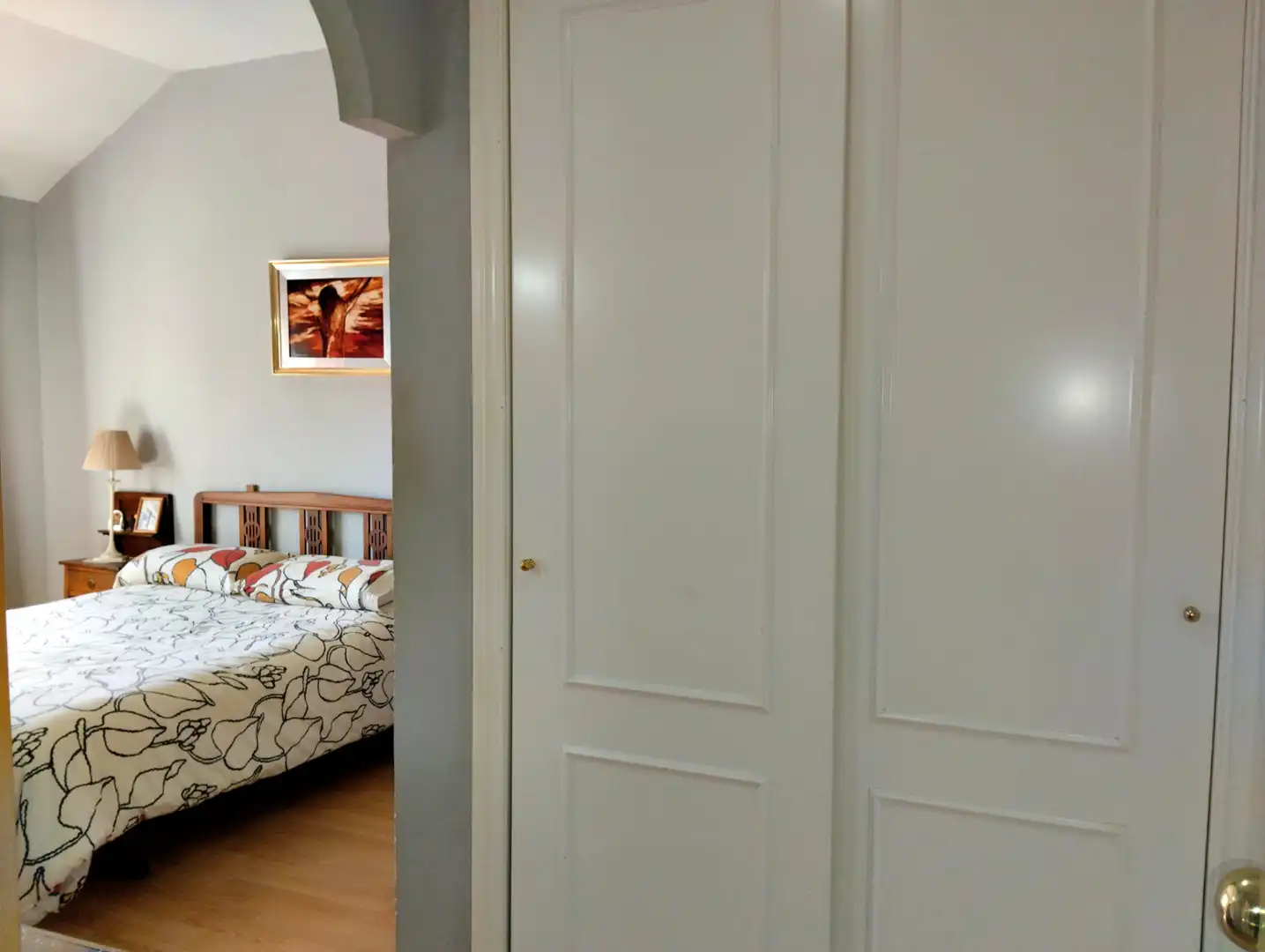 Habitación de Casa adosada en venta en San Lorenzo de El Escorial con Aire acondicionado, Calefacción y Jardín privado