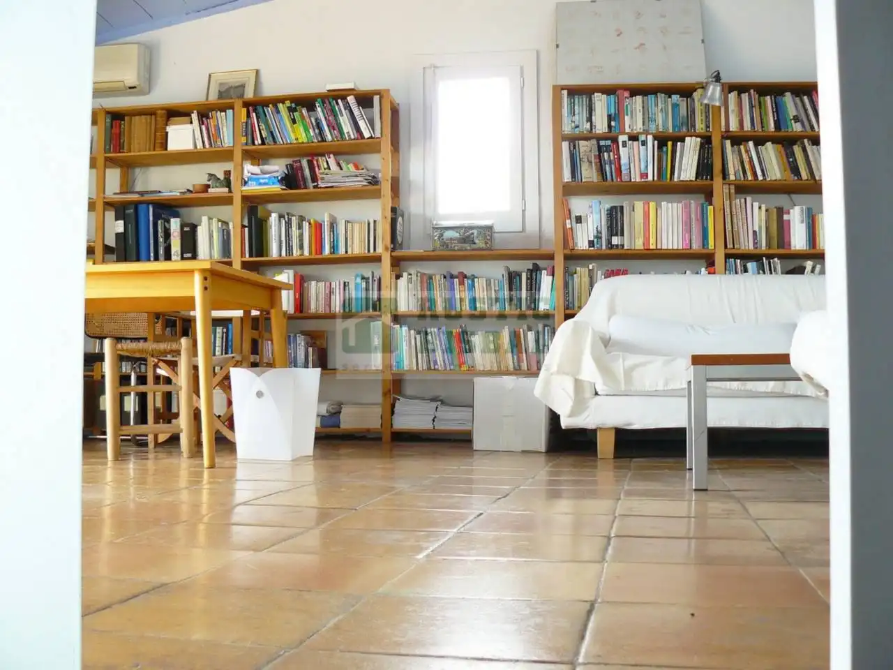 Sala de estar de Finca rústica de alquiler en Madremanya con Calefacción, Jardín privado y Terraza