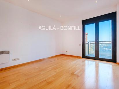 Bedroom of Flat for sale in  Barcelona Capital  with Parquet flooring, Terrace and Storage room