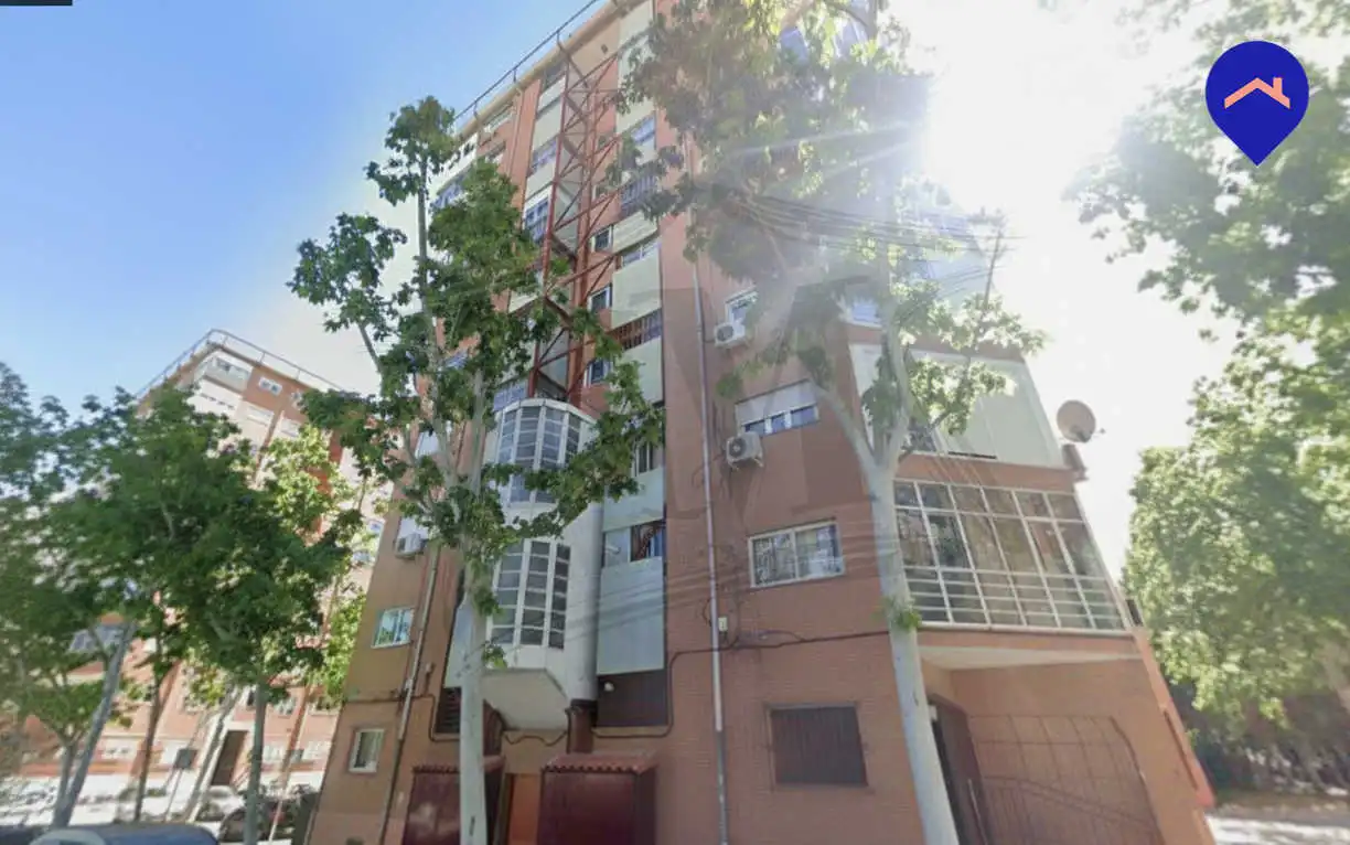 Exterior view of Flat for sale in Madrid  with Heating, Terrace and Balcony
