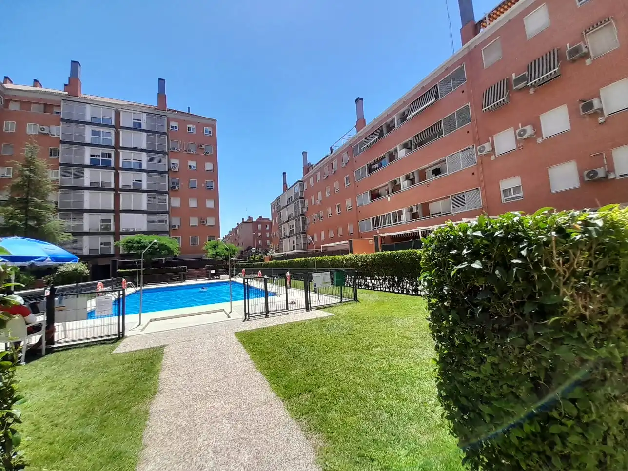Exterior view of Flat for sale in Madrid  with Air Conditioner, Heating and Storage room