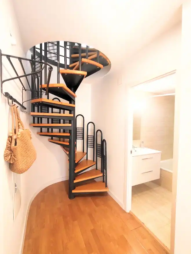 Duplexes for rent in Carrer Correu Vell, Centre Històric
