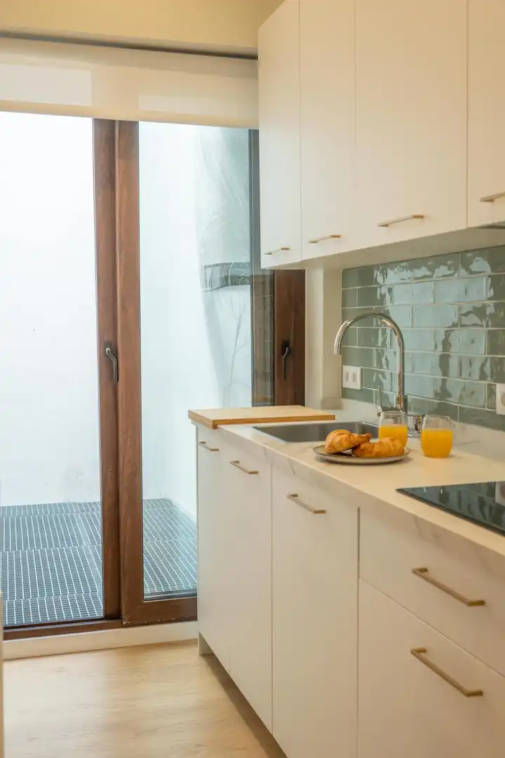 Cocina de Piso de alquiler en Sevilla con Aire acondicionado, Calefacción y Amueblado