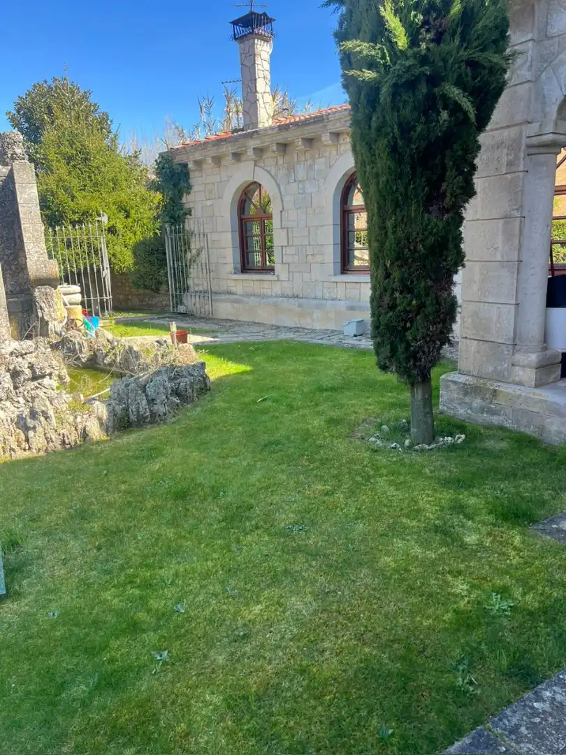 Houses for sale in Revillarruz  with Heating, Private garden and Parquet flooring