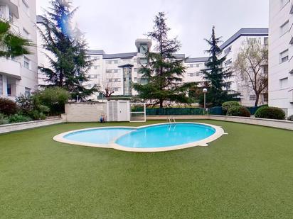 Swimming pool of Flat for sale in Ripollet  with Air Conditioner, Heating and Parquet flooring