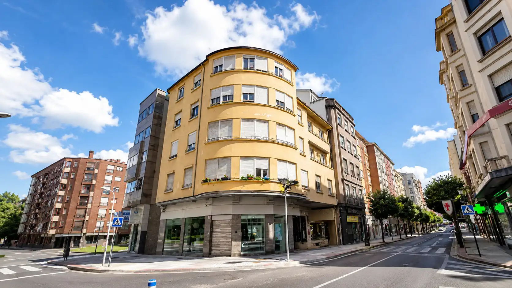 Vista exterior de Pis en venda en Ponferrada
