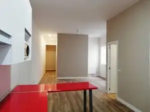 Appartement compact avec ascenseur à louer à Calle de Gravina