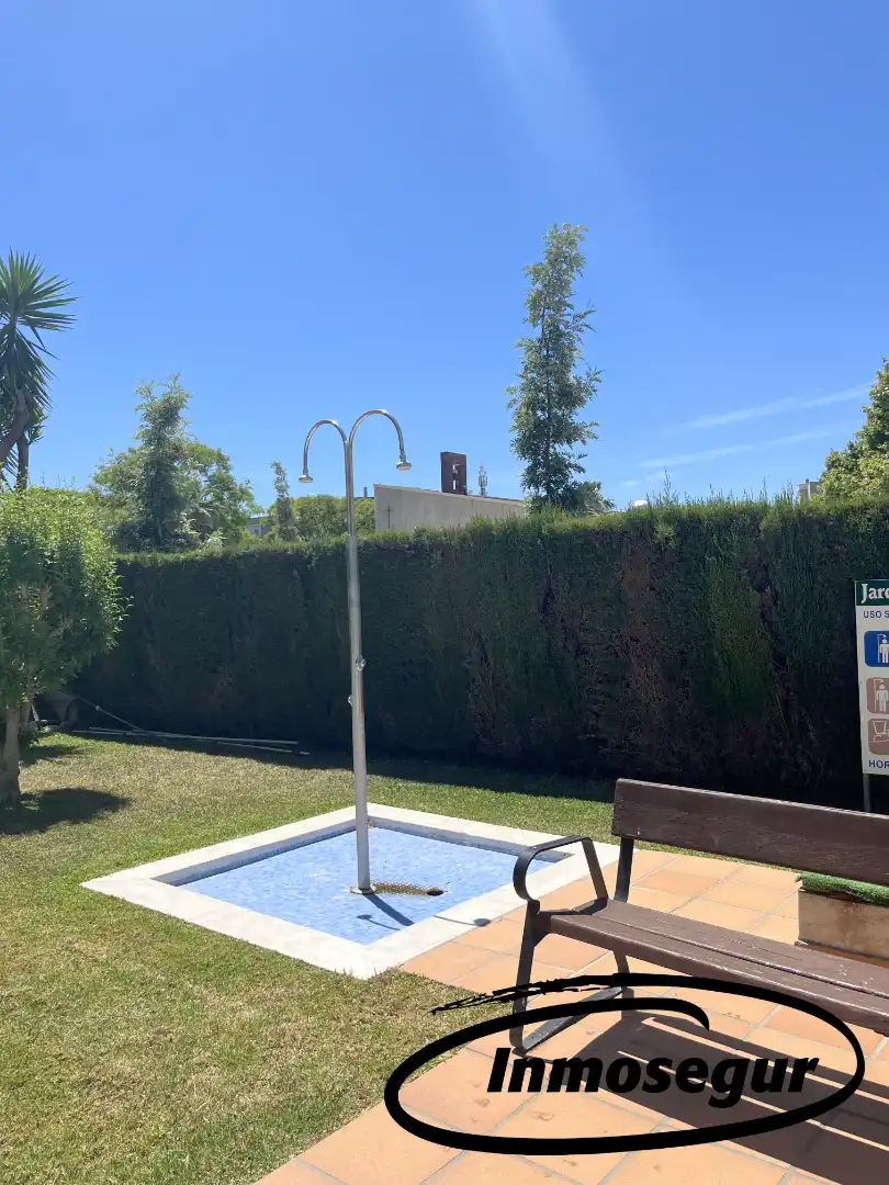 Piscina de Pis en venda en Salou amb Calefacció, Jardí privat i Terrassa