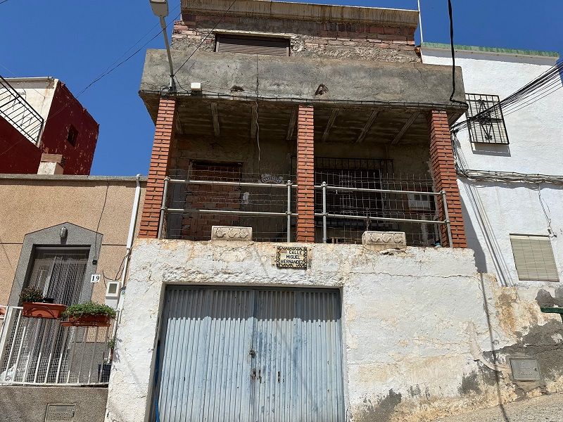 Exterior view of House or chalet for sale in Rioja  with Heating