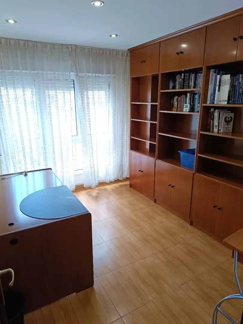 Flat with terrace to rent in Avenida de la Costa, imagen 7