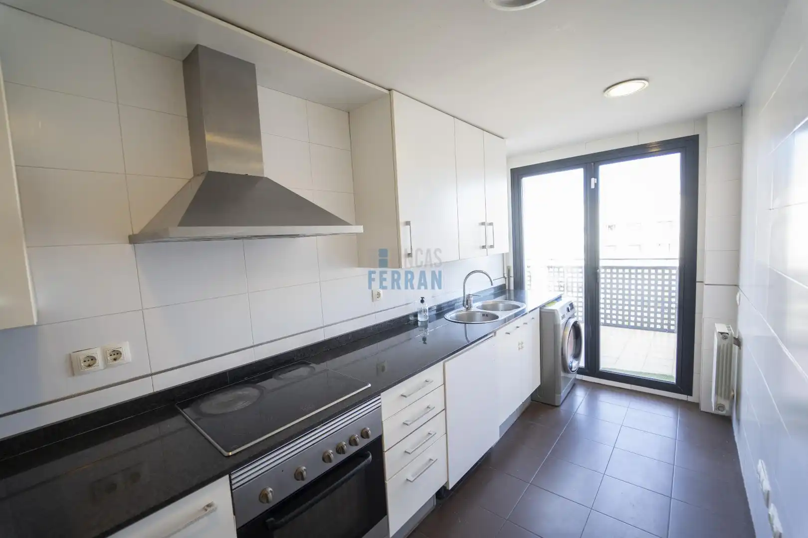 Cocina de Ático en venta en El Vendrell con Aire acondicionado, Terraza y Trastero