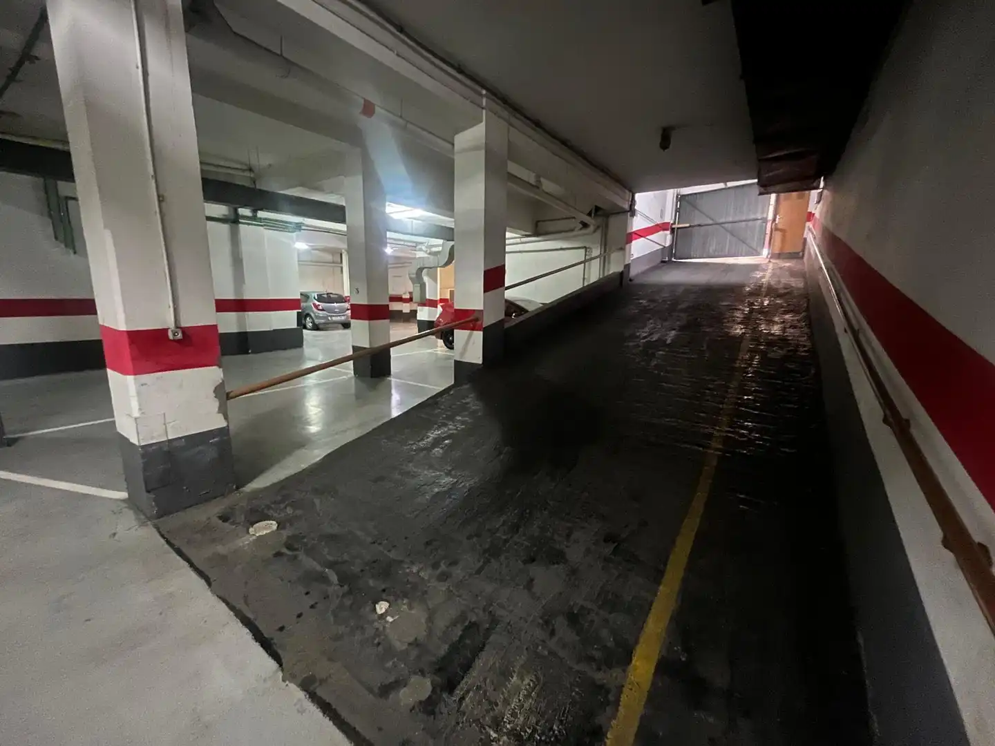 Parkplatz von Garage zum Verkauf in Zaragoza