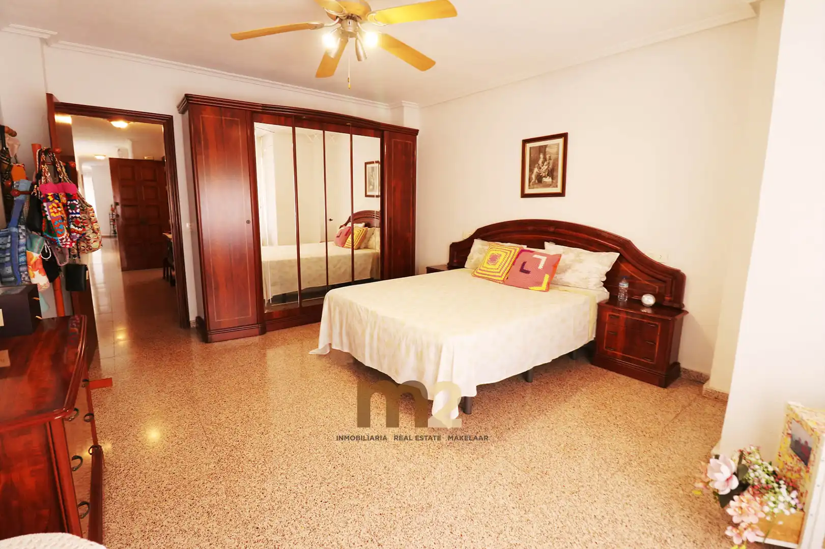 Casa con terraza en venta en Carrer les Vinyes, imagen 2