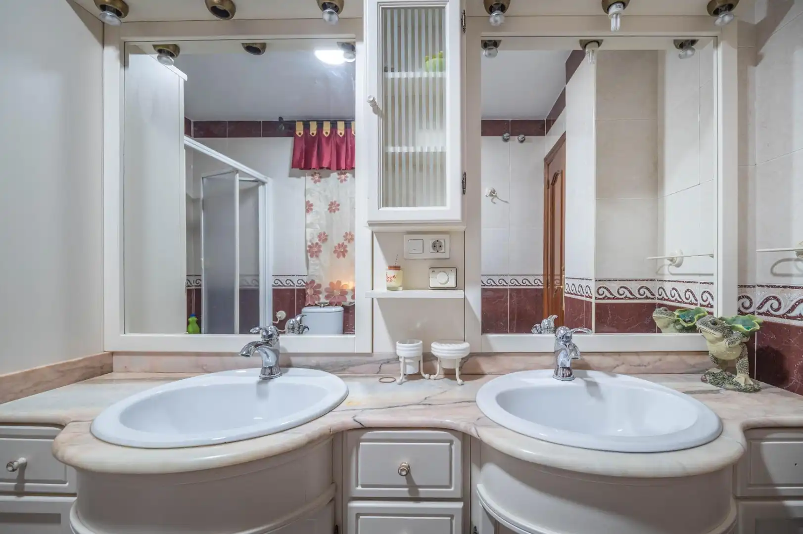 Bathroom of Flat for sale in Santa Fe  with Air Conditioner